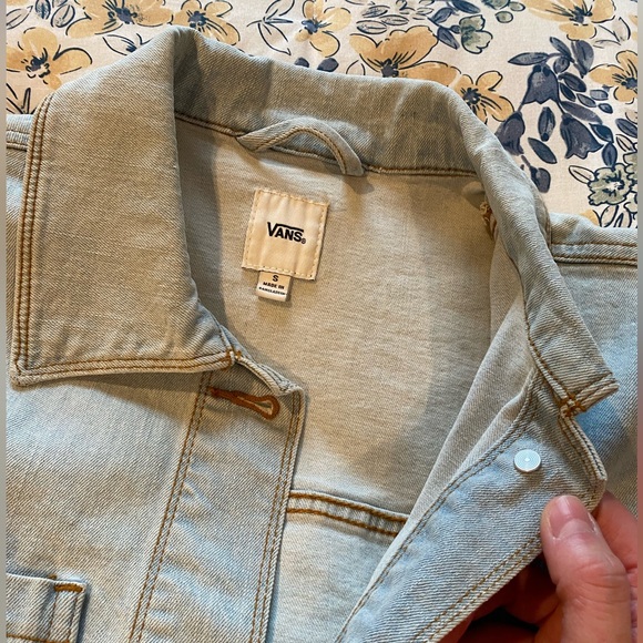 Vans jean jacket - Picture 1 of 4
